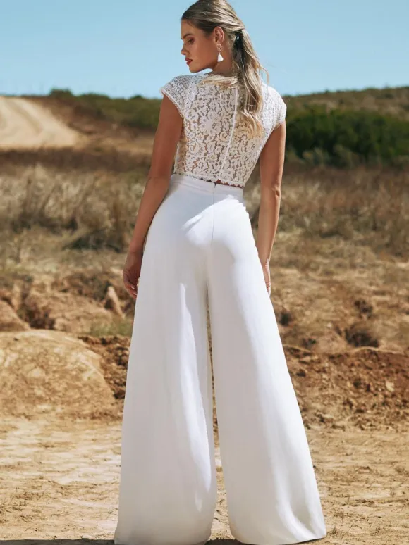 Two-piece wedding dress chiffon Fabric V-Neck Two-piece Floor-Length Wedding Dress Functional Buttons Short Sleeves