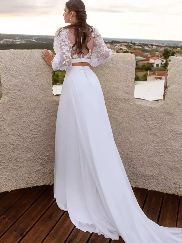 Two-piece wedding dress Chiffon Jewel Neck Two-piece With Train Wedding Dress Functional Buttons Long Sleeves Long