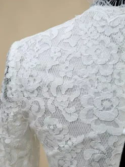 Two-piece wedding dress Chiffon Jewel Neck Two-piece With Train Wedding Dress Functional Buttons Long Sleeves Long