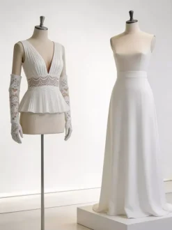 Two-piece Wedding Dress Lace V-Neck Two-piece With Train Wedding Dress Functional Buttons Sleeveless Long