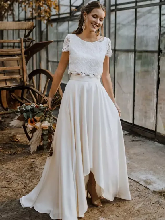 Two-piece wedding dress Stretch Crepe Jewel Neck A-Line Sweep Wedding Dress Functional Buttons Short Sleeves