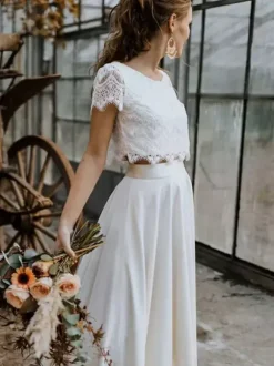 Two-piece wedding dress Stretch Crepe Jewel Neck A-Line Sweep Wedding Dress Functional Buttons Short Sleeves