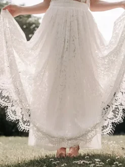 Two-Piece White Flower Girl Dresses White Lace Sleeveless Jewel Neck Flower Girl Dresses