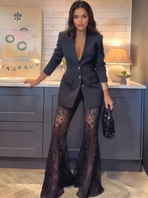 Two Piece Co-ord Set For Women Black And Lace Pants Spring Outfit 2026