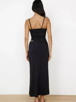 Two Piece Sets Black Street Wear Casual Straps Neck Pleated Sleeveless Top Skirt Set
