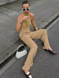 Two Piece Sets Green Halter Backless Sleeveless Top Pant Set