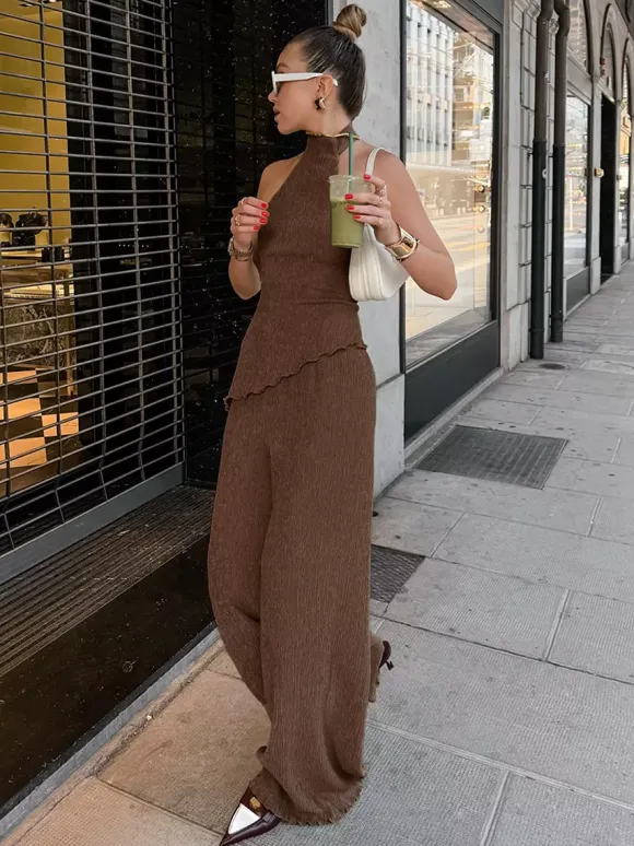 Two Piece Sets Green Halter Backless Sleeveless Top Pant Set