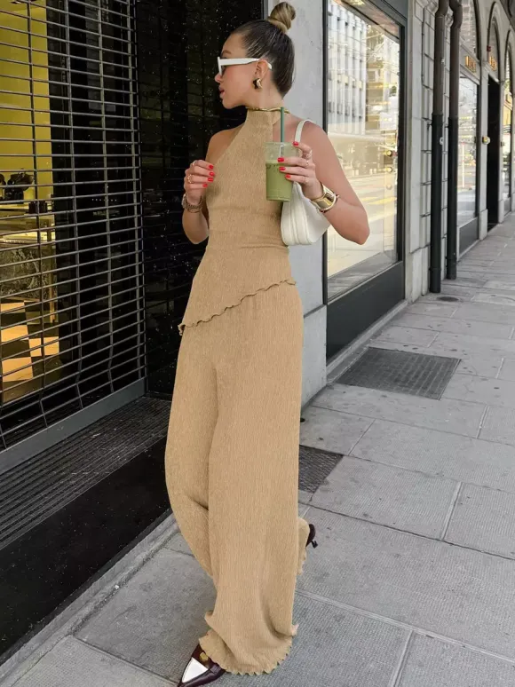 Two Piece Sets Green Halter Backless Sleeveless Top Pant Set