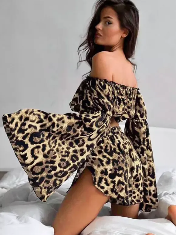 Two Piece Sets Leopard Leopard Print Daily Casual Strapless Long Sleeves Top Pant Set