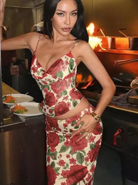 Two Piece Sets Red Sexy Floral Print Resort Wear Polyester Straps Neck Flower Sleeveless Skirt Set