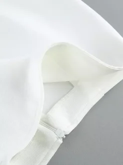 Two Piece Sets White Dating Buttons Chic Jewel Neck Sleeveless Skirt Set
