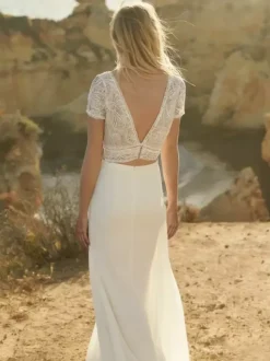 Two-piece wedding dress Boho wedding dress Chiffon V-Neck A-Line With Train Wedding Dress Functional Buttons Short Sleeves Long