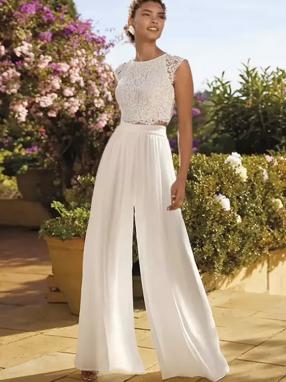 Two-piece wedding dress Chiffon Jewel Neck Two-piece Floor-Length Wedding Dress Functional Buttons Short Sleeves Floor Length