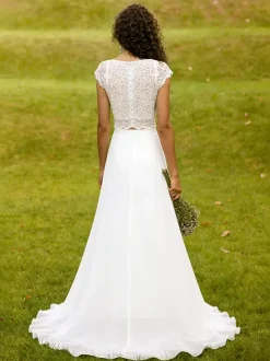 Two-piece wedding dress Chiffon V-Neck Two-piece With Train Wedding Dress Functional Buttons Short Sleeves Long