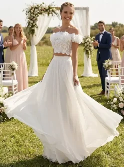 Two-piece wedding dress Chiffon Bateau Neck Two-piece Floor-Length Wedding Dress Functional Buttons Short Sleeves Floor Length