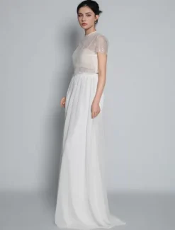 Two-piece wedding dress Chiffon Jewel Neck Two-piece With Train Wedding Dress Functional Buttons Short Sleeves
