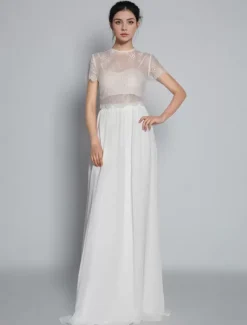 Two-piece wedding dress Chiffon Jewel Neck Two-piece With Train Wedding Dress Functional Buttons Short Sleeves