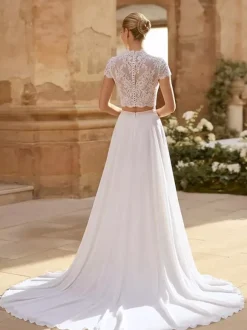 Two-piece Wedding Dress Lace Illusion Neckline Two-piece With Train Wedding Dress Functional Buttons Short Sleeves Long