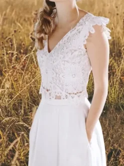 Two-piece Wedding Dress Lace V-Neck Two-piece Floor-Length Zipper Sleeveless Floor Length