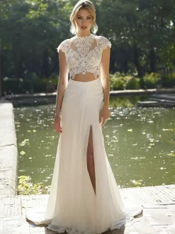 Two-piece wedding dress Lace wedding dress Chiffon Jewel Neck A-Line With Train Backless Short Sleeves
