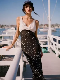 Vacation Dresses Maxi Sleeveless Polka Dot V-Neck Sexy Black Dress