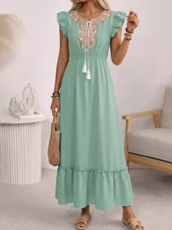 Vacation Dress Maxi Jewel Neck Sleeveless Green Embroidery Bohemian Lace Up Long Dress