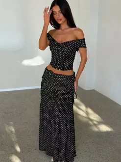 Vacation Two-Piece Set Maxi Flower Ruffled Short Sleeves Off-Shoulder Crop Top Maxi Skirt Sets