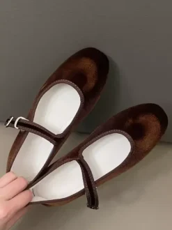 Velvet Ballet Flats Round Toe Mary Jane Ballerina Flats For Women