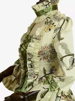 Victorian Retro Tudor Dress Costume Green Retro Tudor Dress Costumes Long Sleeves Square Neckline Ball Gown Floral Print with Choker Victorian Era Clothing Marie Antoinette Costume Set