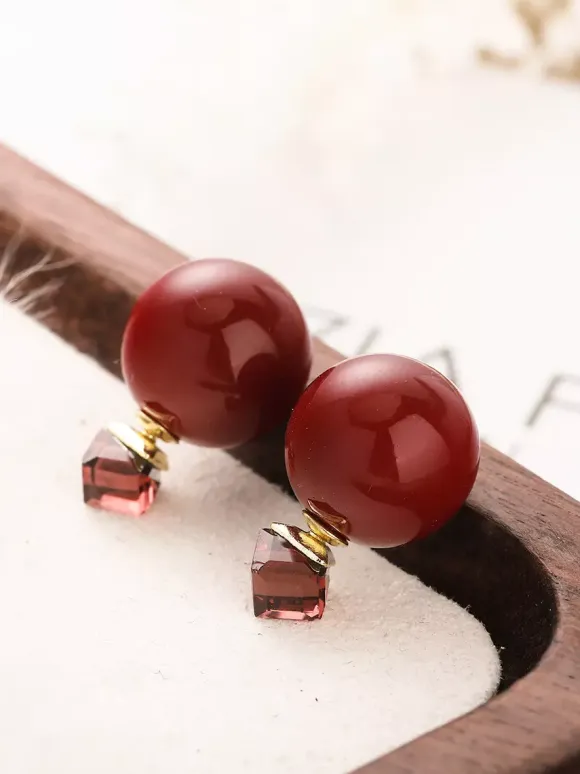 Vintage Burgundy Pearl Earrings For Women 2026