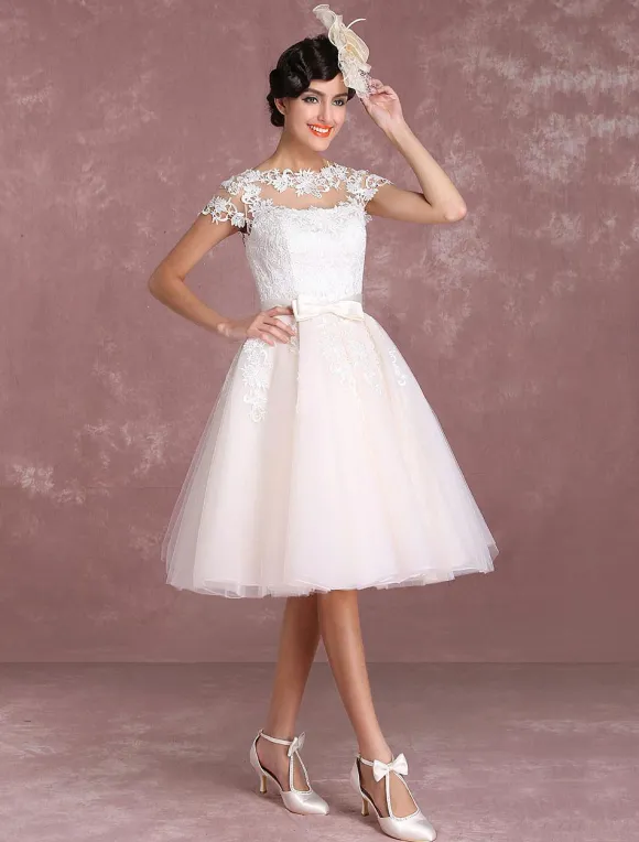 Vintage Short Wedding Dresses Lace Applique Bridal Gown Illusion Bow Sash Bridal Dress Free Customization
