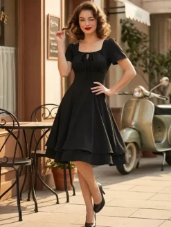Vintage Square-Neck Midi Dress In Black For Summer 2026