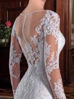 Vintage Wedding Bridal Dress 2026 Sheath Illusion Neck Long Sleeve Lace Applique Wedding Dresses With Train