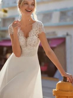 Vintage Wedding Dress V-Neck Short Sleeves Natural Waist Satin Fabric Sweep Lace Bridal Dress
