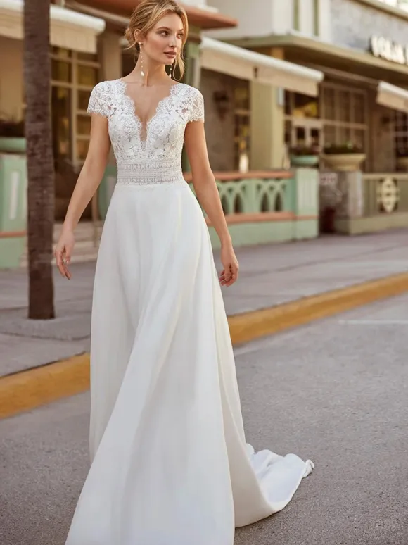 Vintage Wedding Dress V-Neck Short Sleeves Natural Waist Satin Fabric Sweep Lace Bridal Dress