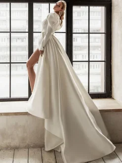 Vintage Wedding Dress White Bridal Dresses Long Sleeves Wedding Dress V-Neck A-Line With Train Bridal Gowns Free Customization