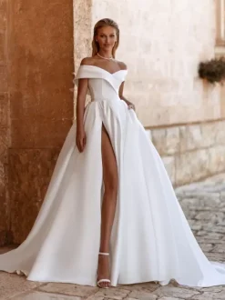 Vintage Wedding Dress With Train Off-The-Shoulder Short Sleeves Split Front Satin Fabric Bridal Gowns