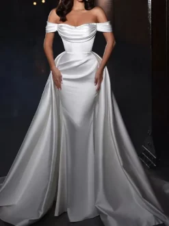 Vintage Wedding Dress With Train Bateau Neck Short Sleeves Pleated Satin Fabric Bridal Gowns