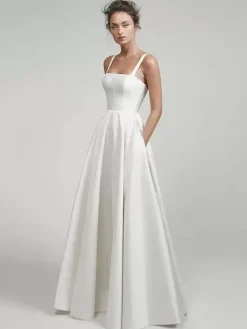 Vintage Wedding Dresses Square Neckline Sleeveless Satin Fabric Court Train Sash Bridal Dress Free Customization