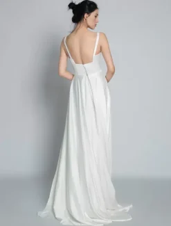 Vintage Wedding Dresses Square Neckline Sleeveless Satin Fabric Court Train Sash Bridal Dress Free Customization
