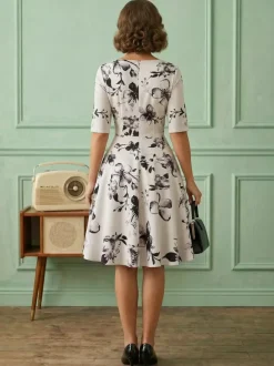 Vintage Glamour Dress Black 1950s Style Floral Print Layered Half Sleeves Sweetheart Neck Medium Rockabilly Dress