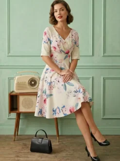Vintage Glamour Dress Black 1950s Style Floral Print Layered Half Sleeves Sweetheart Neck Medium Rockabilly Dress