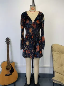 Vintage Smocked Waist V-Neck Long Sleeve Floral Print Mini Dress For Women 2026