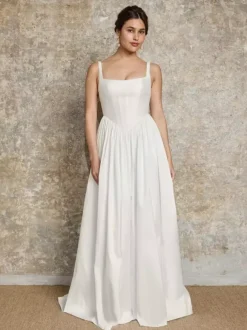 Vintage Wedding Dress Basque Waist Satin Fabric Square Neck Sleeveless Pleated A-Line Simple Bridal Gowns