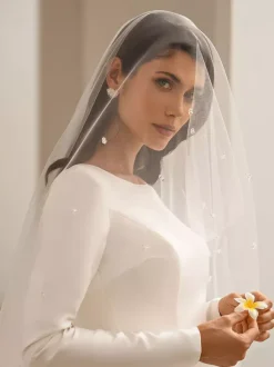 Vintage Wedding Dresses Jewel Neck Long Sleeves Natural Waist Satin Fabric With Train Bows Bridal Gowns