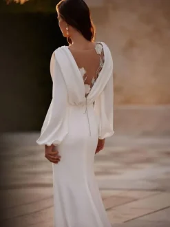 Vintage Wedding Dresses V-Neck Long Sleeves Natural Waist Satin Fabric Sweep Lace Bridal Dress