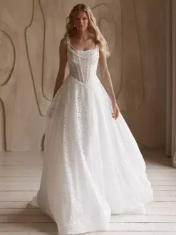 Vintage Wedding Dress With Train A-Line Sleeveless Lace Designed Neckline Bridal Gowns