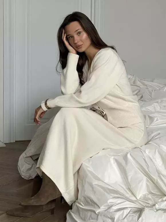 V-Neck Cardigan And Long Skirt Knit 2-Piece Co-ord Set For Women 2026