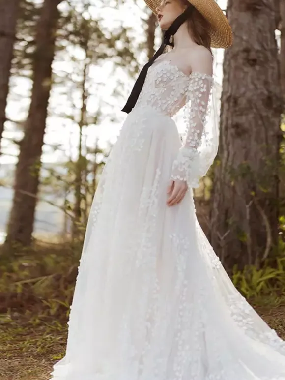 Wedding Dress Lace Sweetheart Neck 3/4 Length Sleeves With Train Lace Bridal Gowns