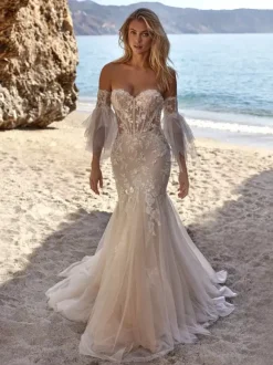 Wedding Dress With Train Half Sleeves Sequins Sweetheart Neck Bridal Mermaid Dress